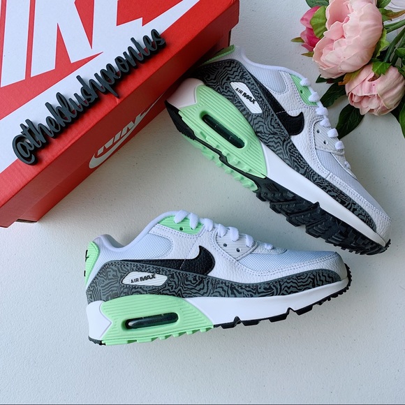 Nike Air Max 90 NWT - Picture 7 of 10